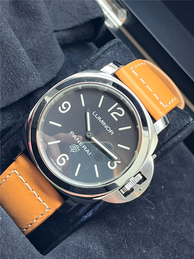 PANERAI 