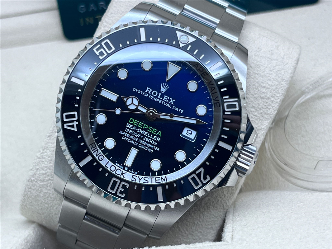 ROLEX 
