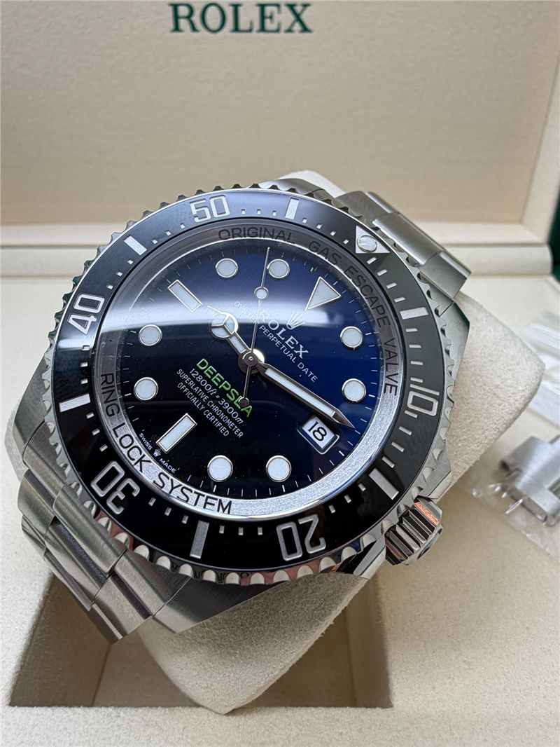 ROLEX 